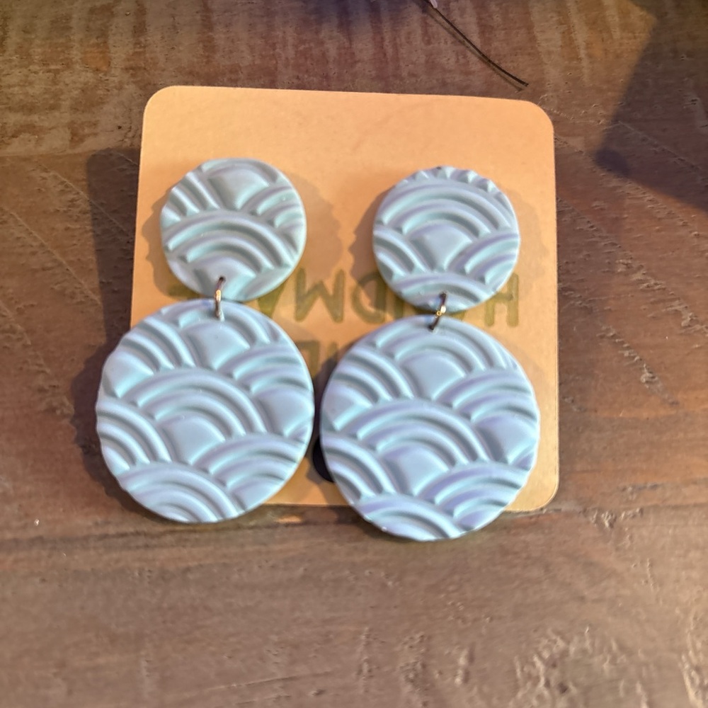 Elegant Blue Patterned Earrings